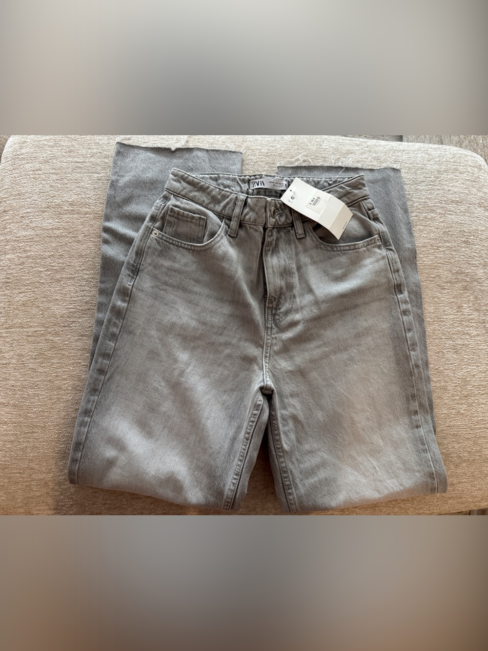 Zara Straight-Leg Jeans in Light Gray